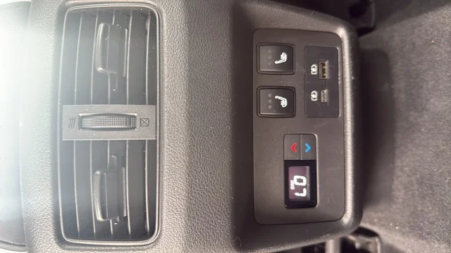 Used 2023 Brilliant Silver Metallic Nissan Platinum image 15