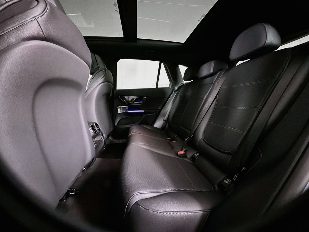 New 2027 Cirrus Silver Metallic Mercedes-Benz GLC 300 image 57