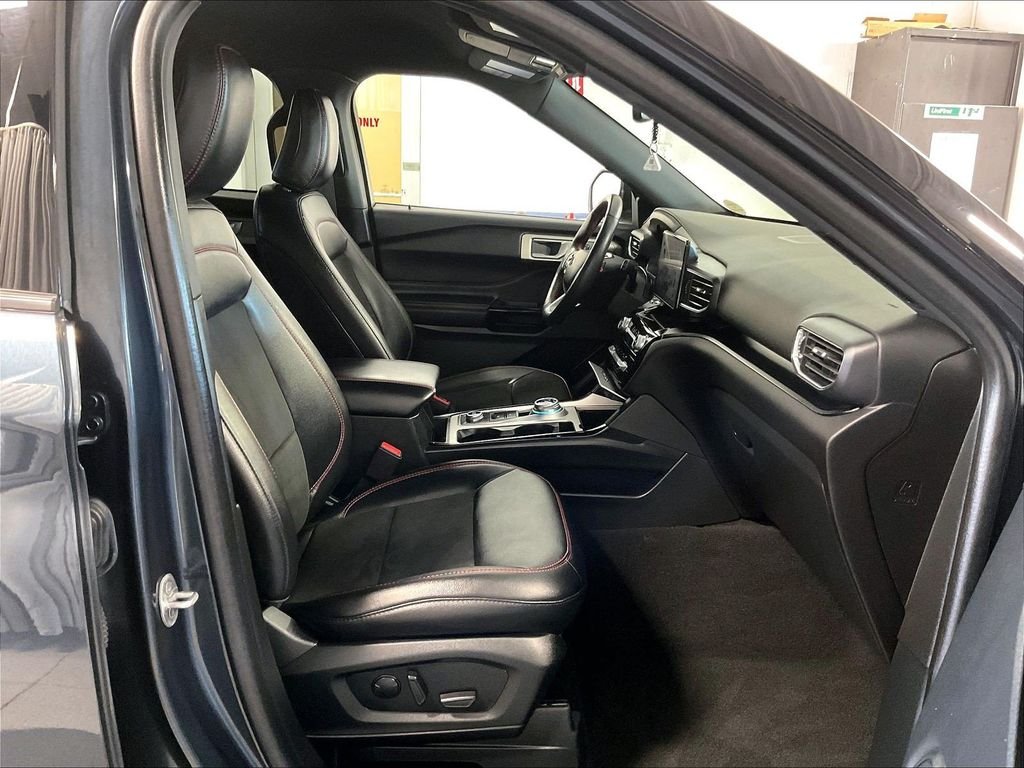 Used 2023 Blue Ford ST-Line image 11