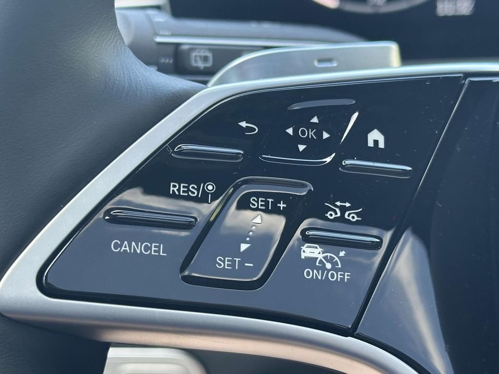 Certified Used 2025 Cirrus Silver Metallic Mercedes-Benz GLS 450 image 24