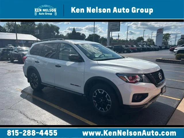 Used 2019 Pearl White Nissan SL image 1