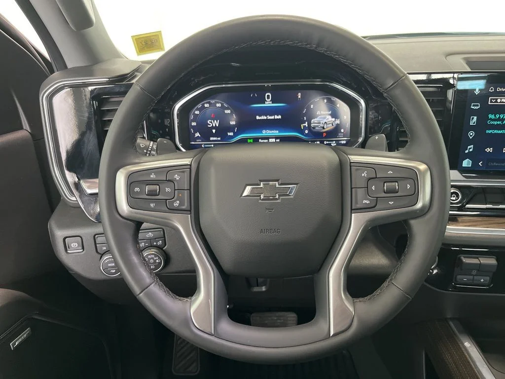 Used 2025 Gray Chevrolet RST image 5