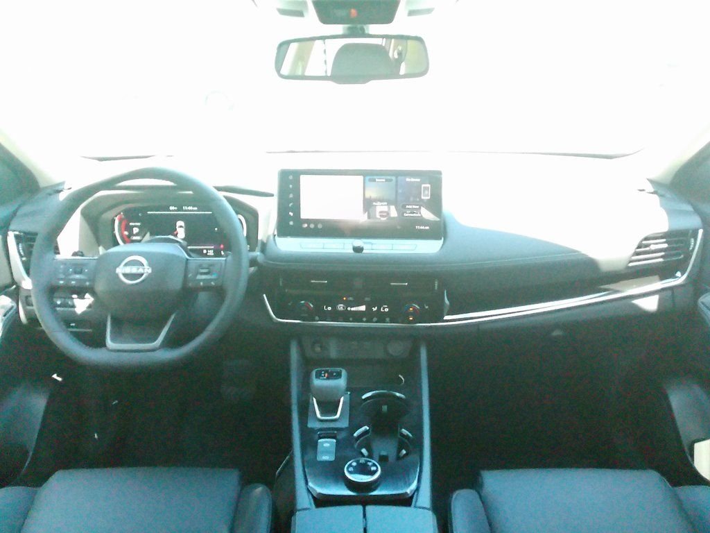 2025 Nissan Rogue SL - Photo 27