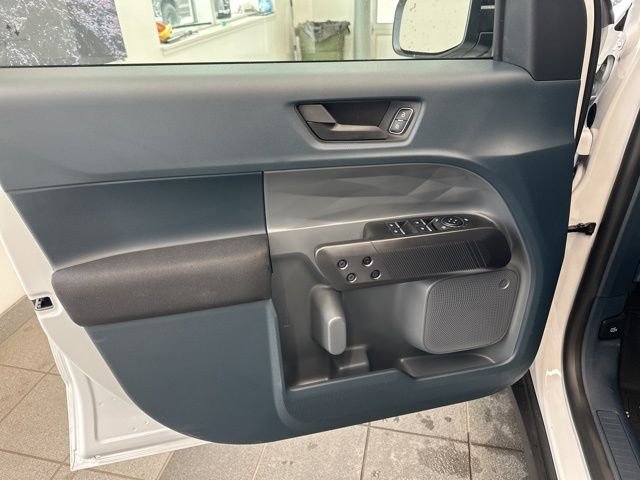 New 2026 Oxford White Ford XL image 16