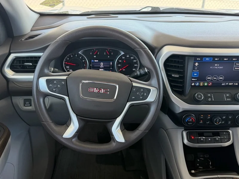 Used 2022 Summit White GMC SLE image 14