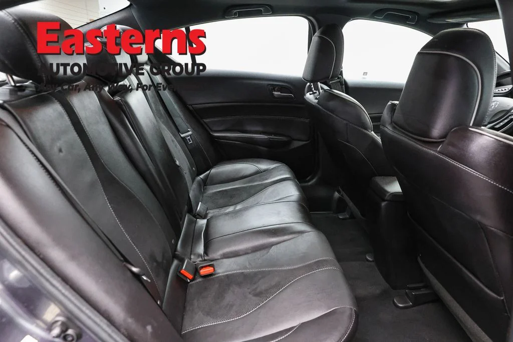 Used 2021 Gray Acura Premium and A-SPEC Packages image 26