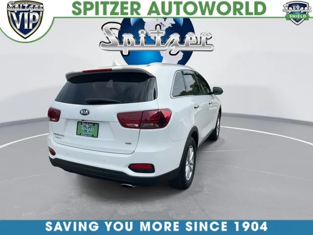 Used 2019 White Kia LX image 8