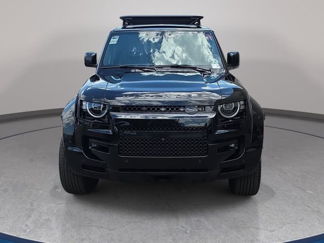 New 2026 Narvik Black Land Rover OCTA Black image 2