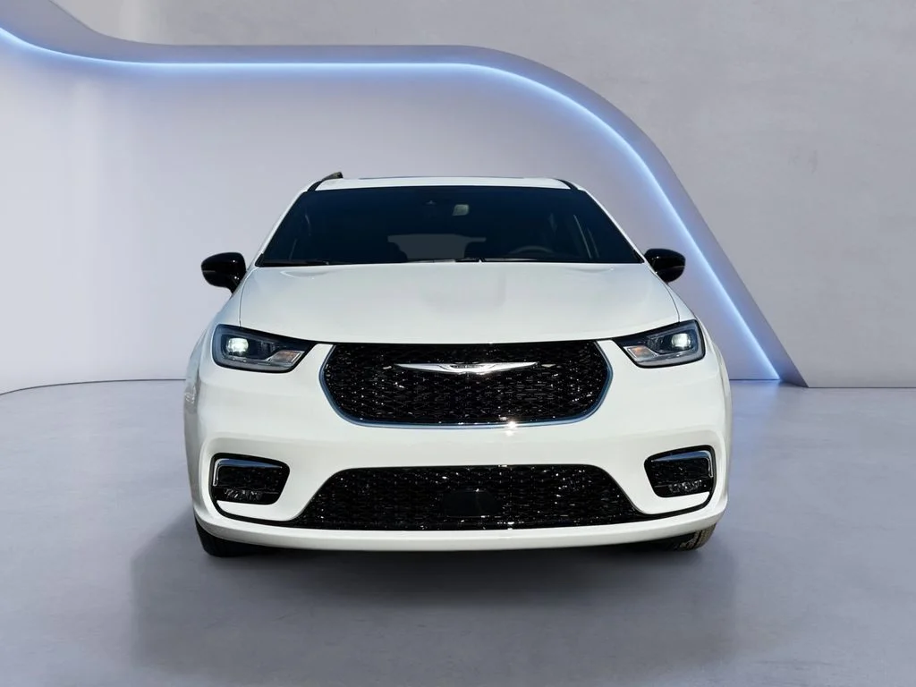 2026 Chrysler Pacifica Select - Photo 9