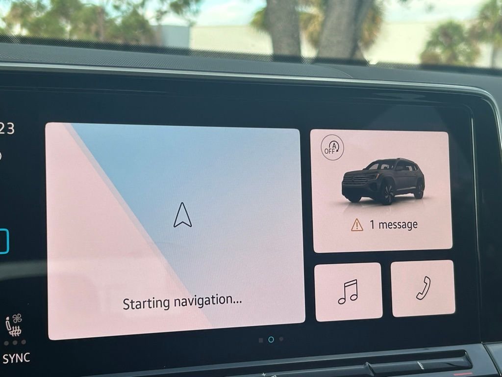 New 2026 Silver Volkswagen SE w/Technology image 15