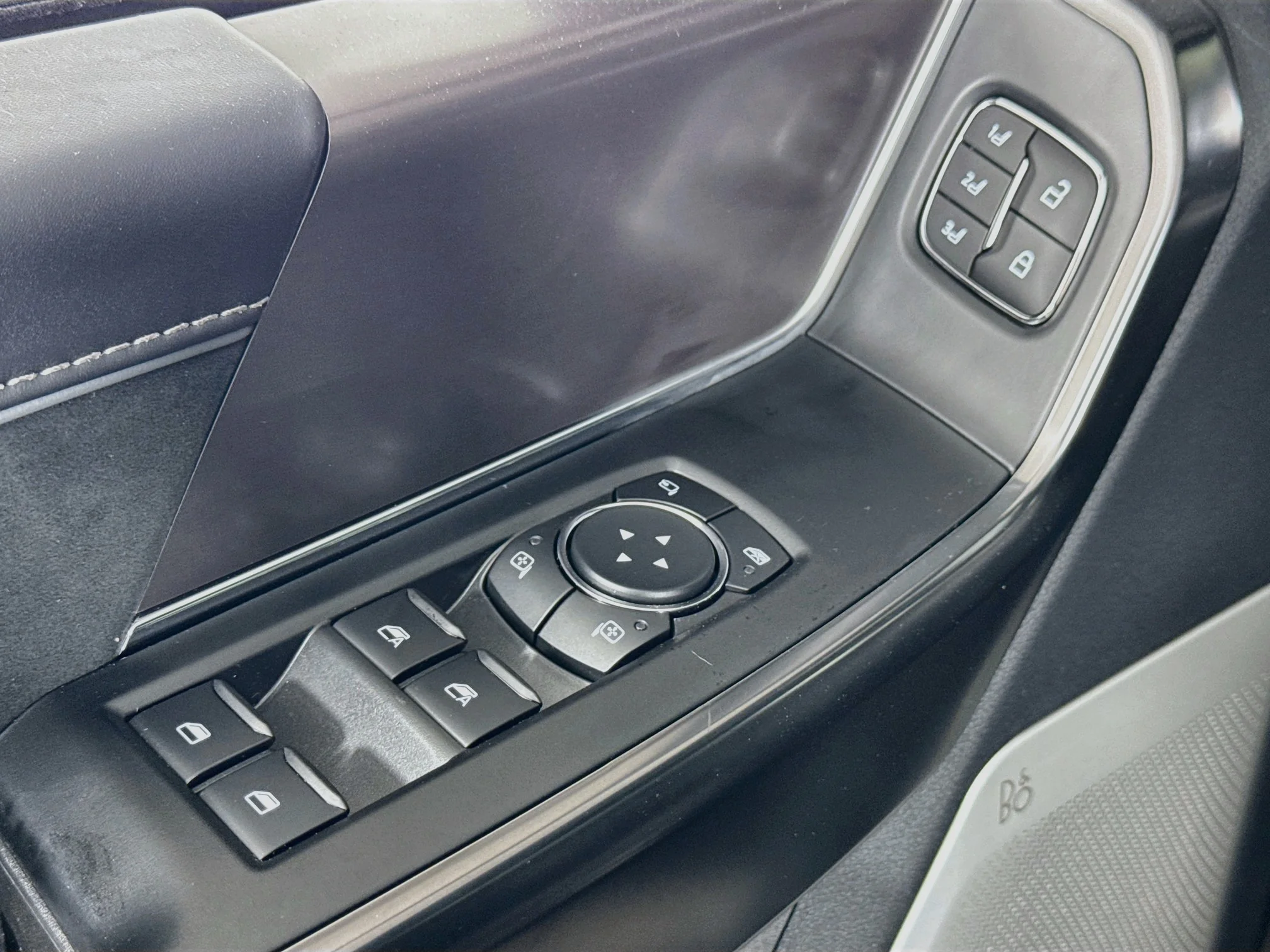 New 2026 Agate Black Metallic Ford Platinum® image 18