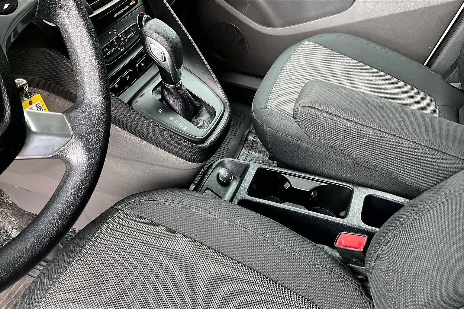 Used 2019 Frozen White Ford XL image 17