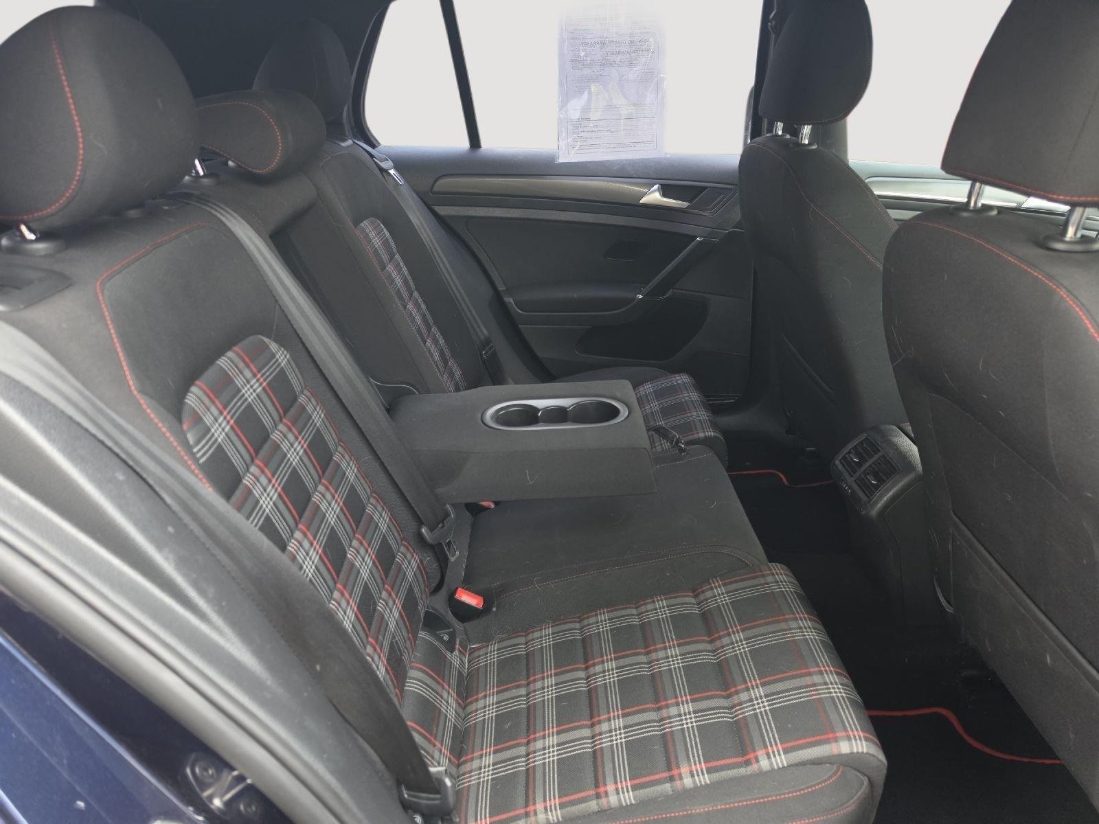Used 2018 Night Blue Metallic Volkswagen S image 20