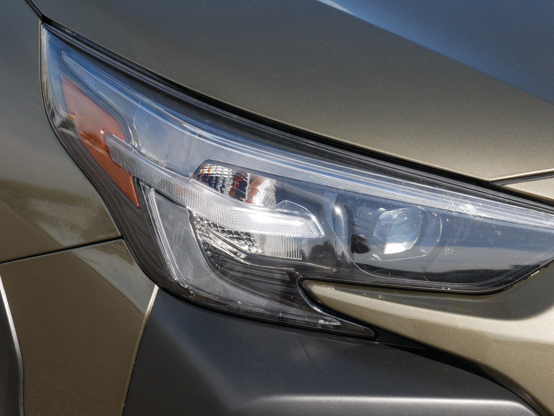 Used 2024 Autumn Green Metallic Subaru Limited image 16