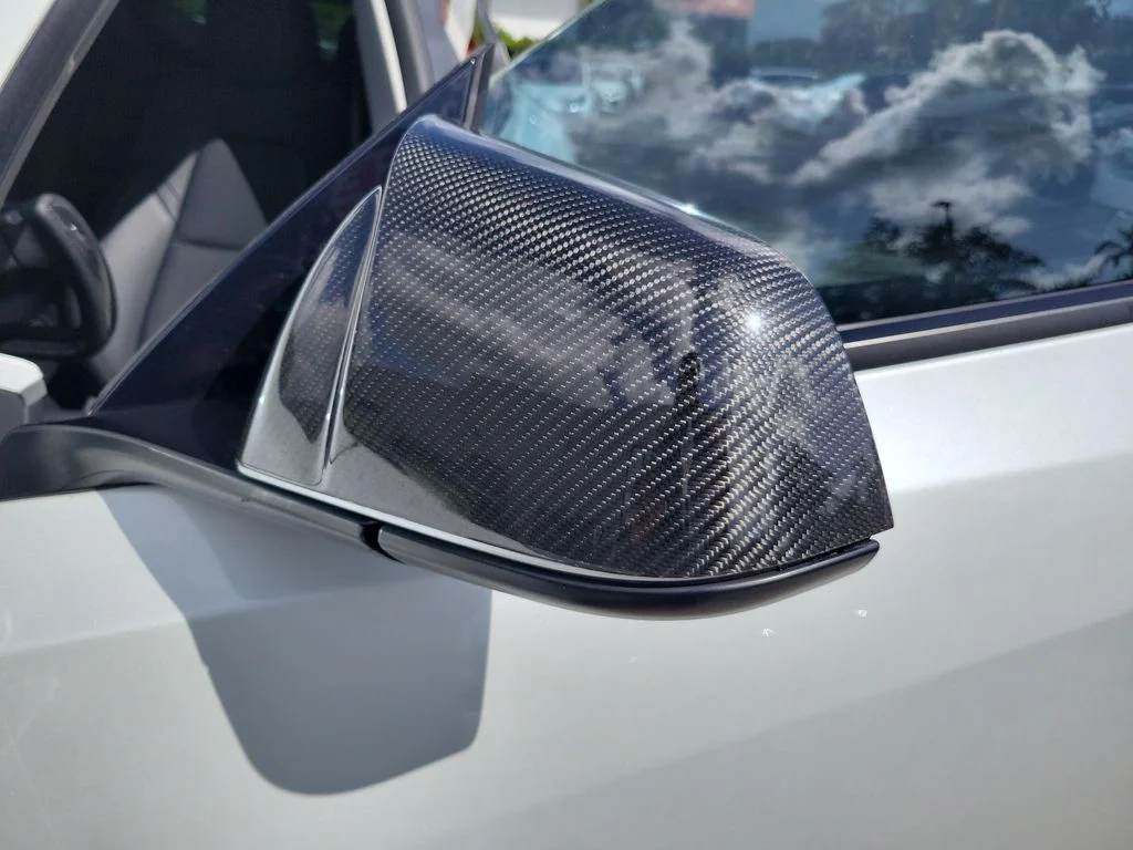 Used 2024 White Tesla Long Range image 37