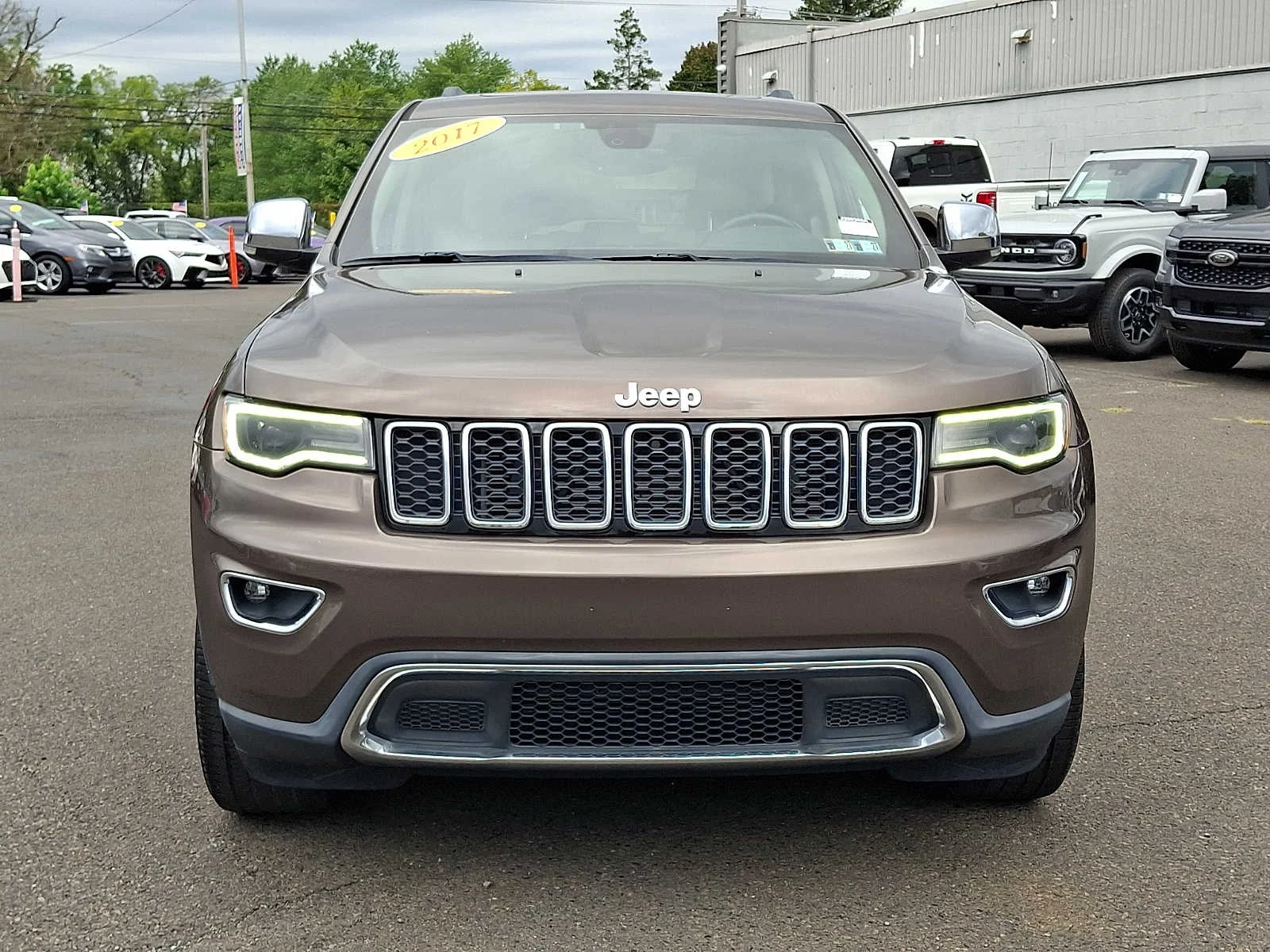 Used 2017 Jeep Grand Cherokee Limited with VIN 1C4RJFBG8HC802274 for sale in Horsham, PA