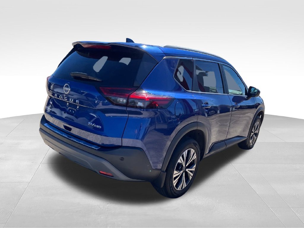 Used 2023 Blue Nissan SV image 5