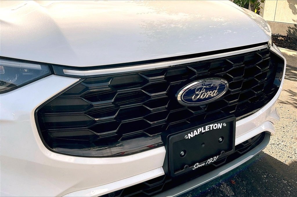 2023 FORD ESCAPE - Image 28