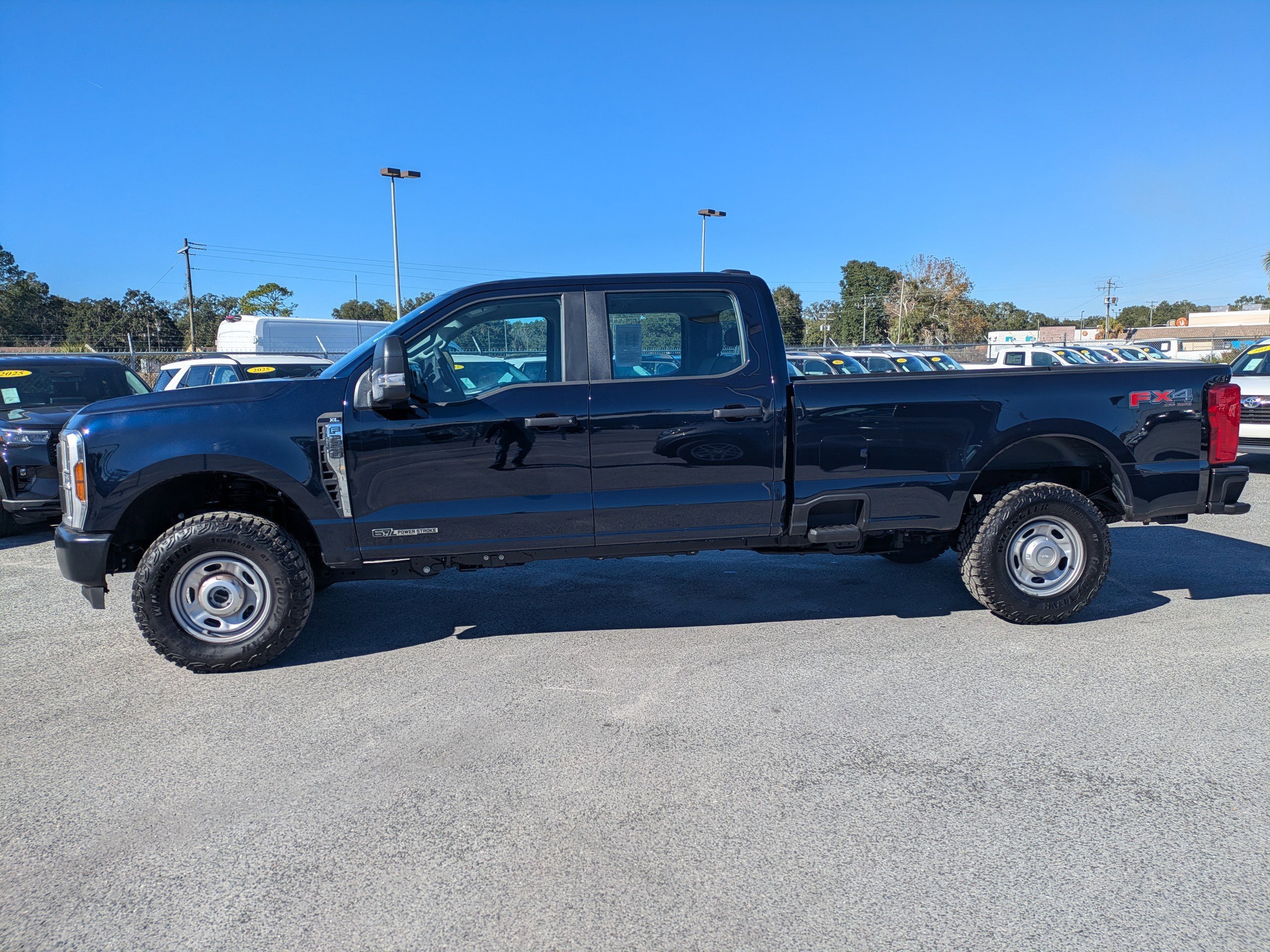 Used 2025 Antimatter Blue Metallic Ford XL image 6