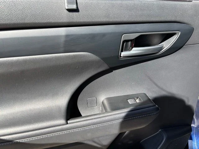 Used 2021 Blue Toyota XLE image 15