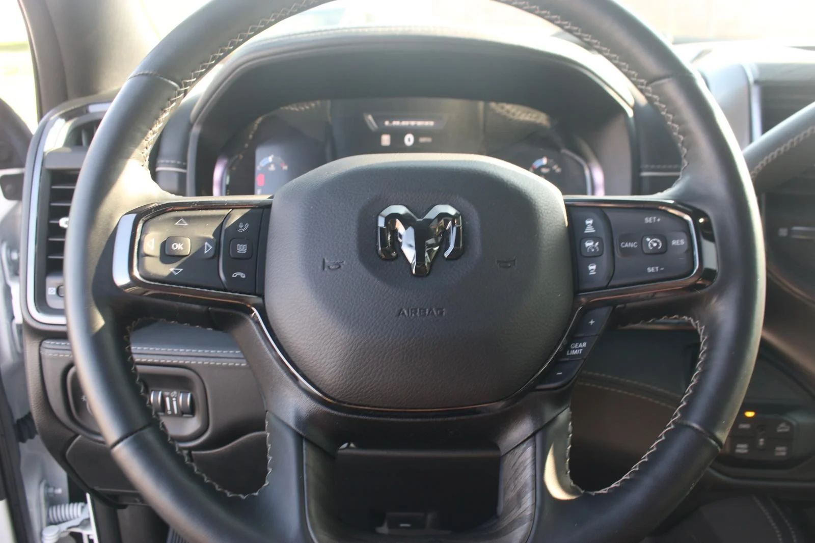 Used 2025 White Ram Limited image 19