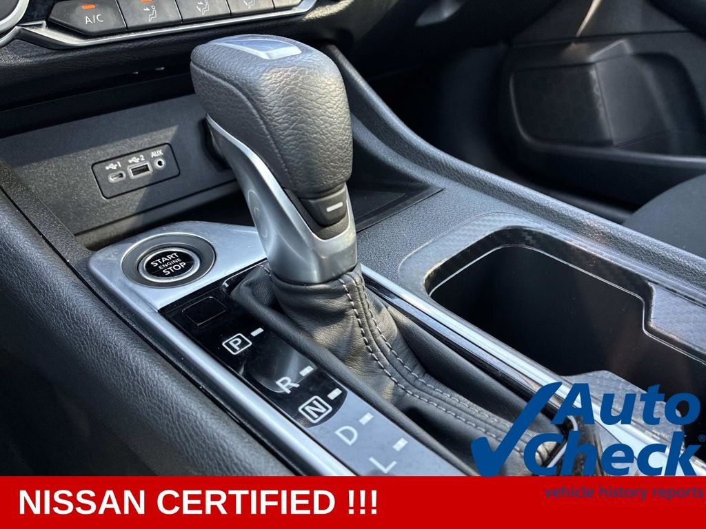 Used 2023 Gray Nissan SV image 28