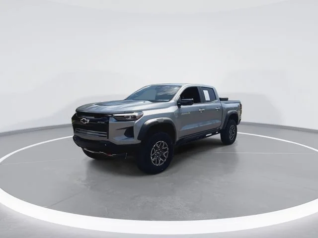 Used 2024 Gray Chevrolet ZR2 image 5
