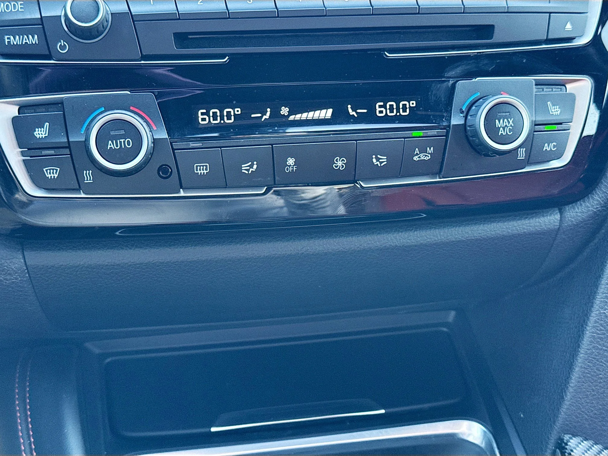 Used 2018 Mineral Gray Metallic BMW Competition image 34