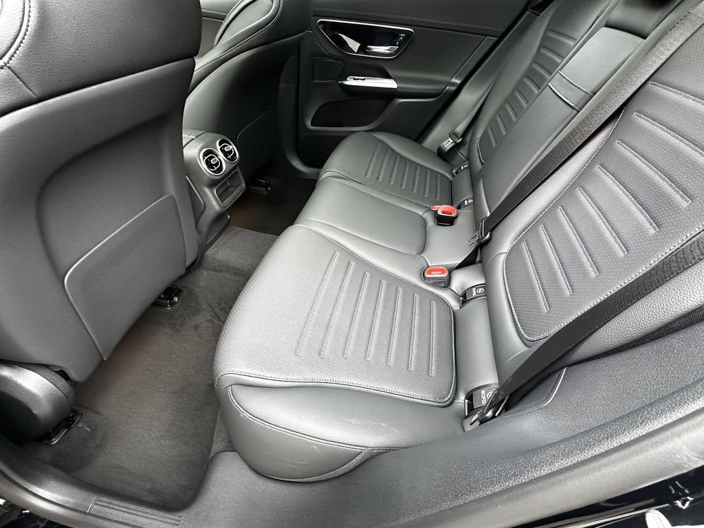 New 2026 Black Mercedes-Benz GLC 300 image 62