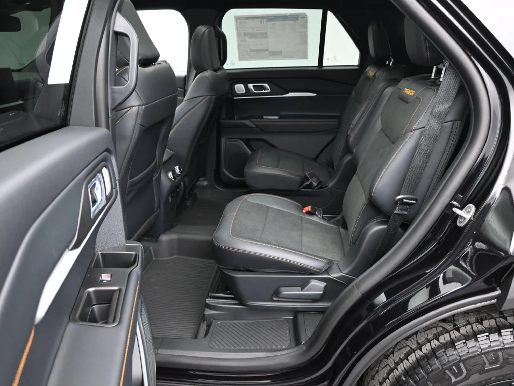 New 2026 Agate Black Metallic Ford Tremor image 20