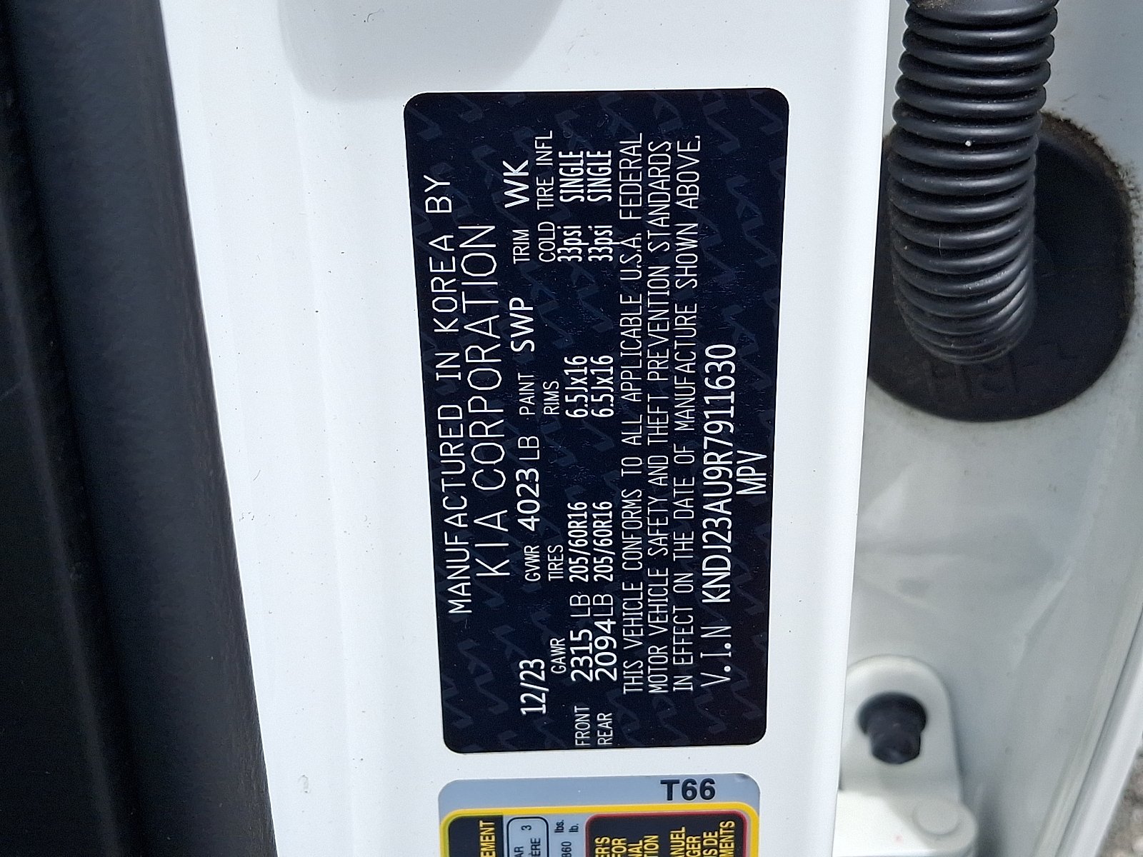 Used 2024 Snow White Pearl - SWP Kia LX image 26