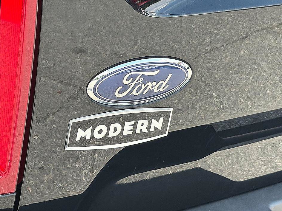 Used 2022 Shadow Black Ford Big Bend image 30