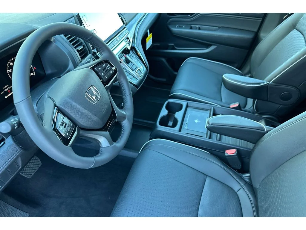 2026 Honda Odyssey Elite - Photo 11
