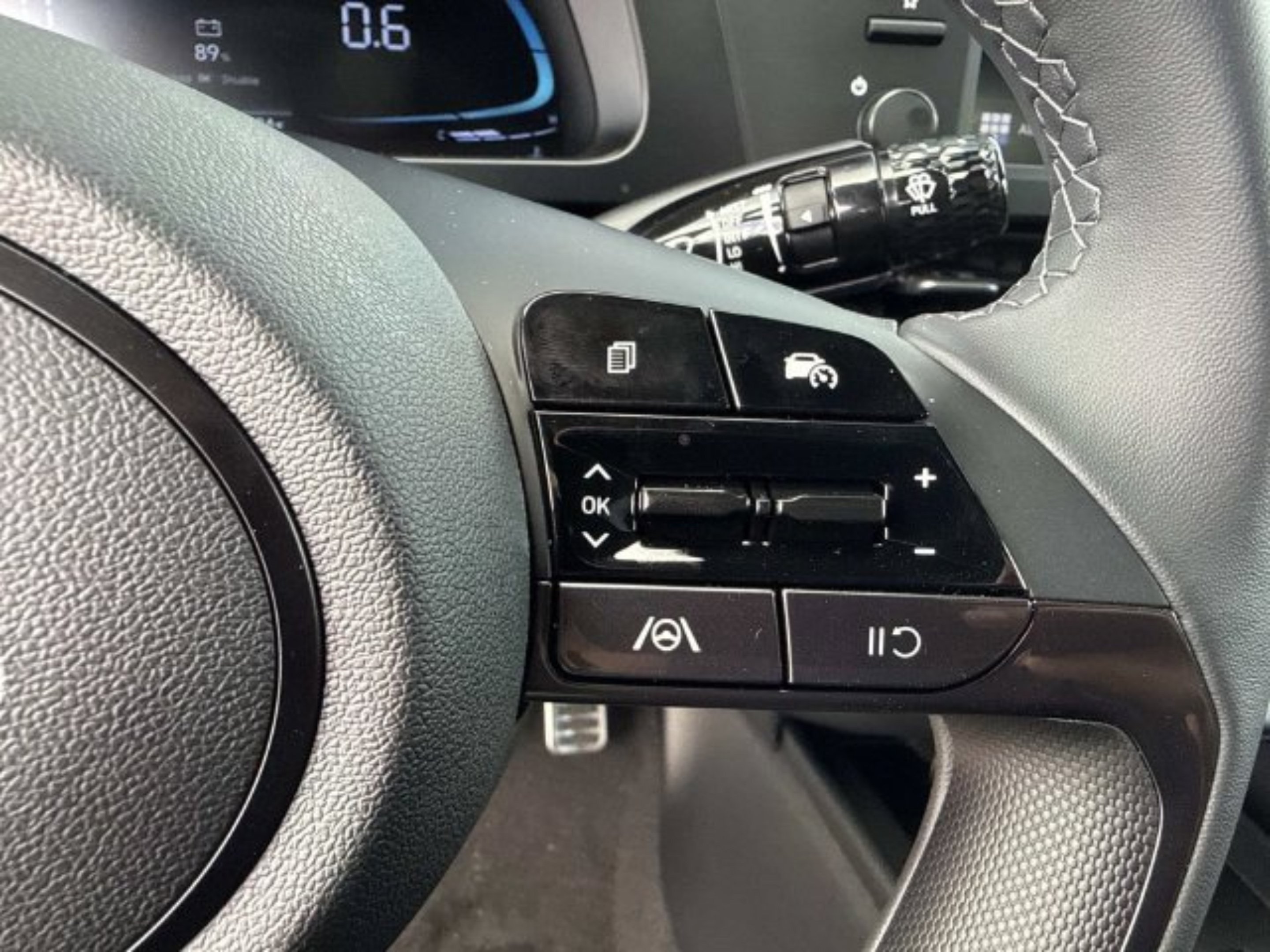 New 2026 Amazon Gray Hyundai SEL Sport Plus image 25