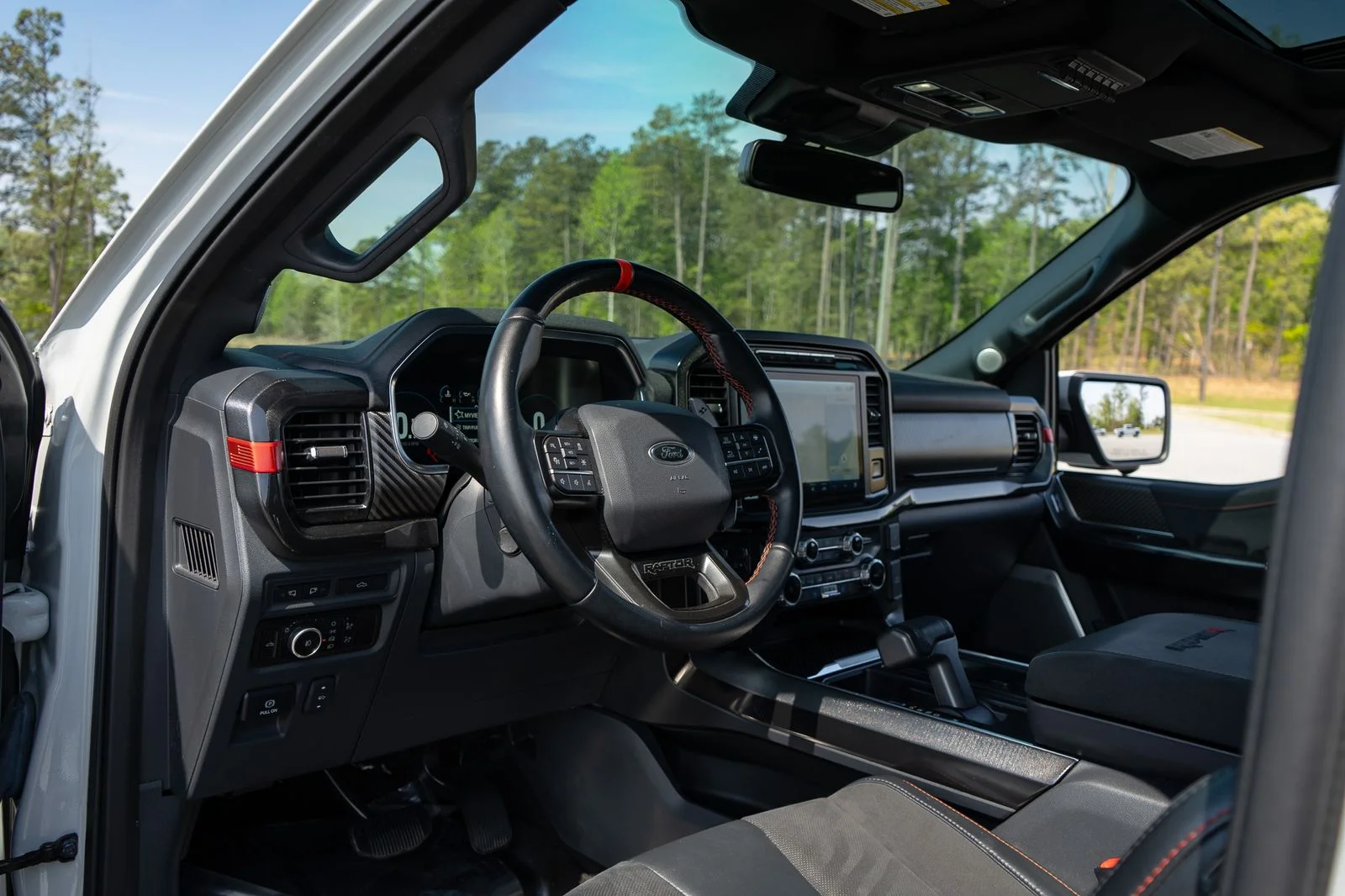 Used 2023 Avalanche Ford Raptor image 30
