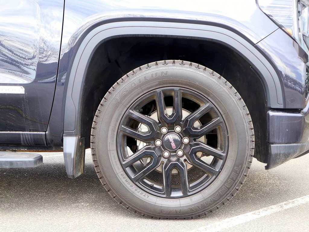 Used 2024 Titanium Rush Metallic GMC Elevation image 25