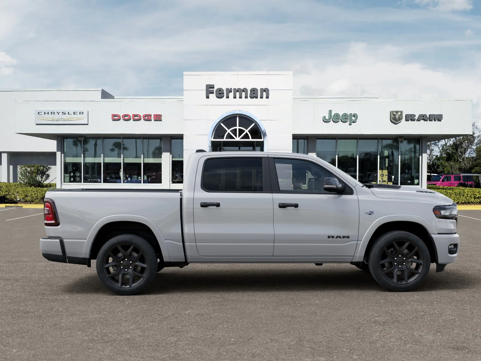 New 2026 Ivory White Tri-Coat Pearl-Coat Exterior Paint RAM Laramie image 51