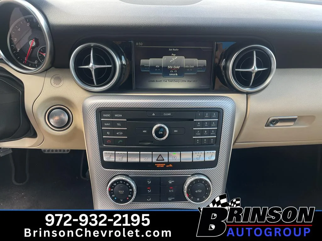 Used 2017 Polar White Mercedes-Benz 300 image 9