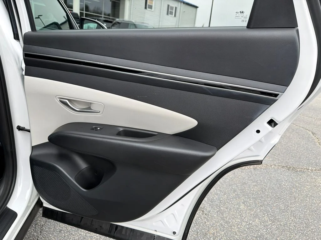 Used 2022 Gray Hyundai Blue image 16