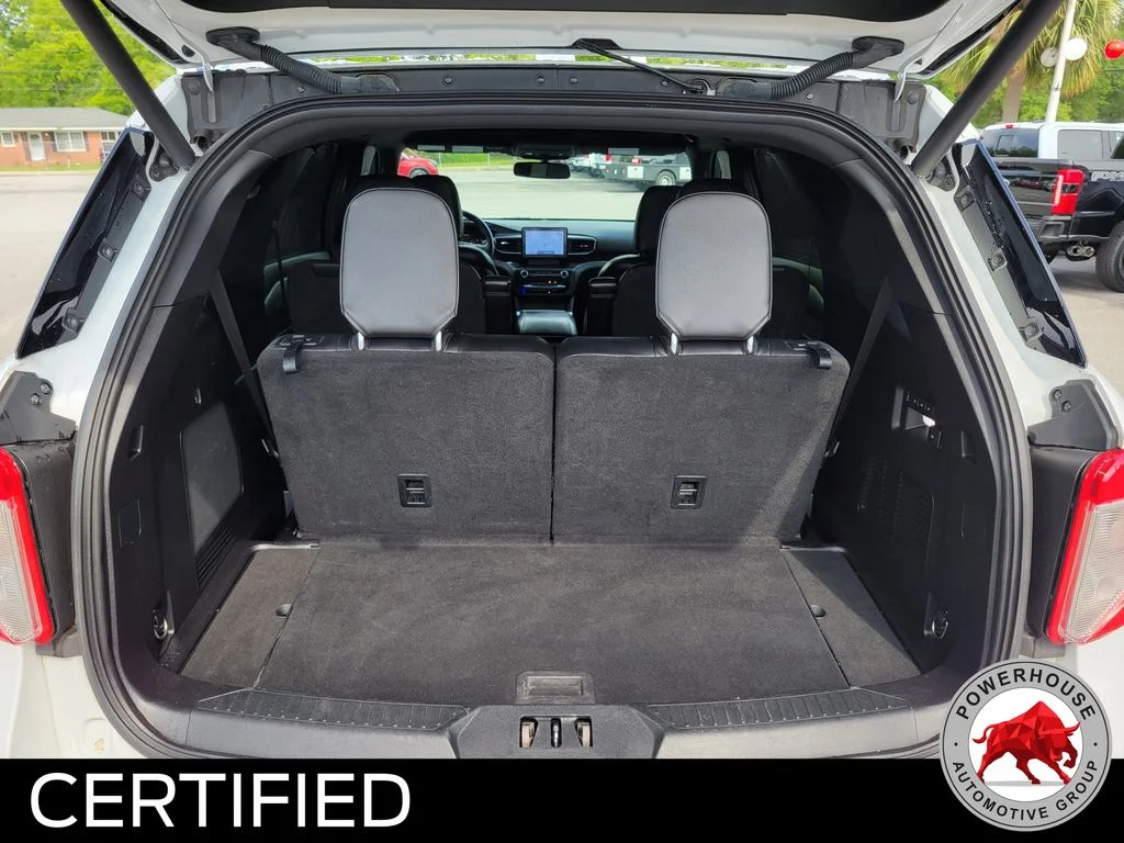 Used 2020 White Ford Limited image 14