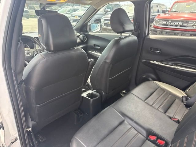 Used 2020 White Nissan SR image 25