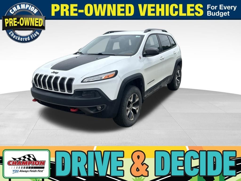 Used 2014 Bright White Clearcoat Jeep Trailhawk image 1