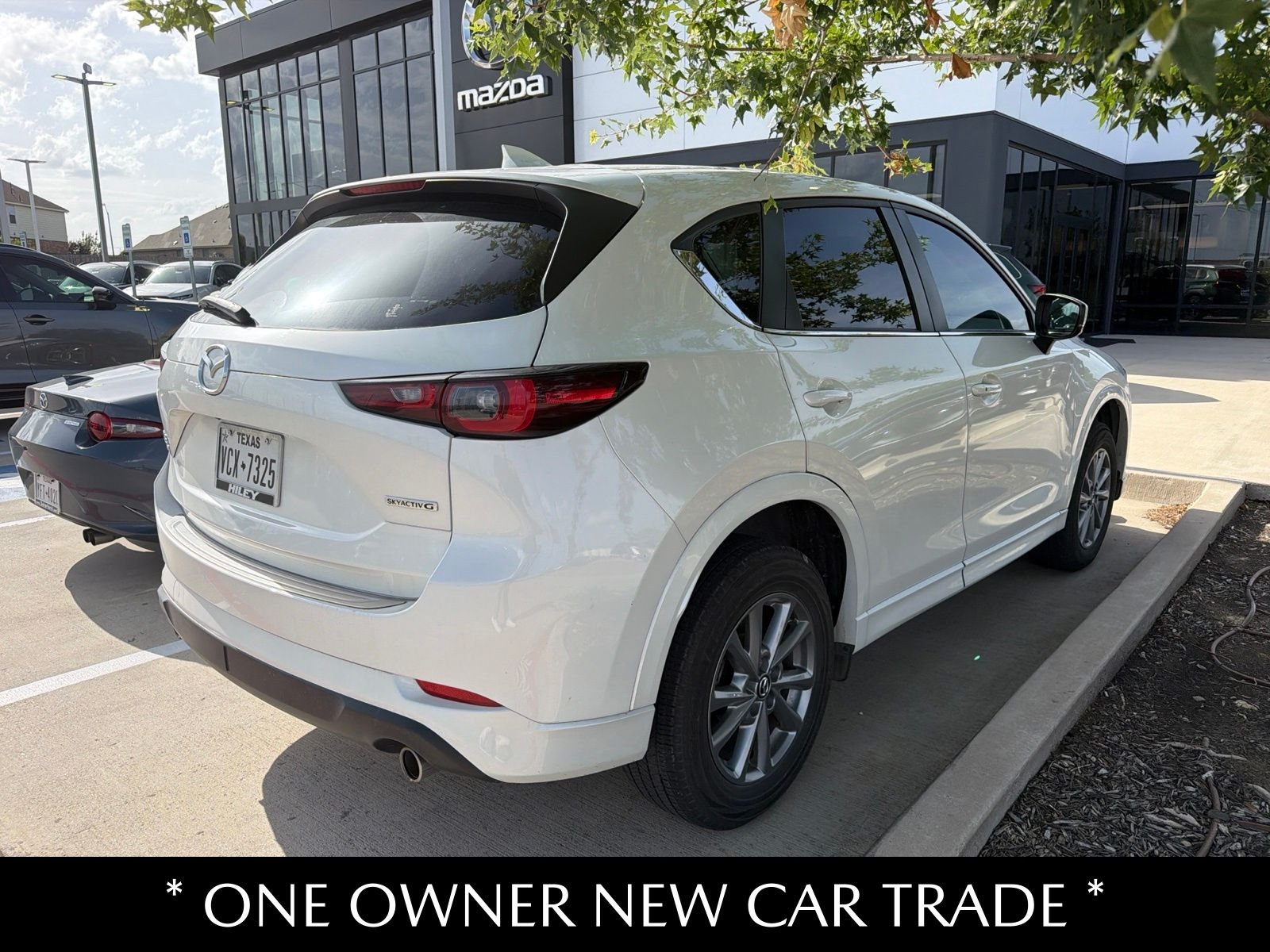 Certified Used 2024 Rhodium White Metallic Mazda 2.5 S Select Package image 3
