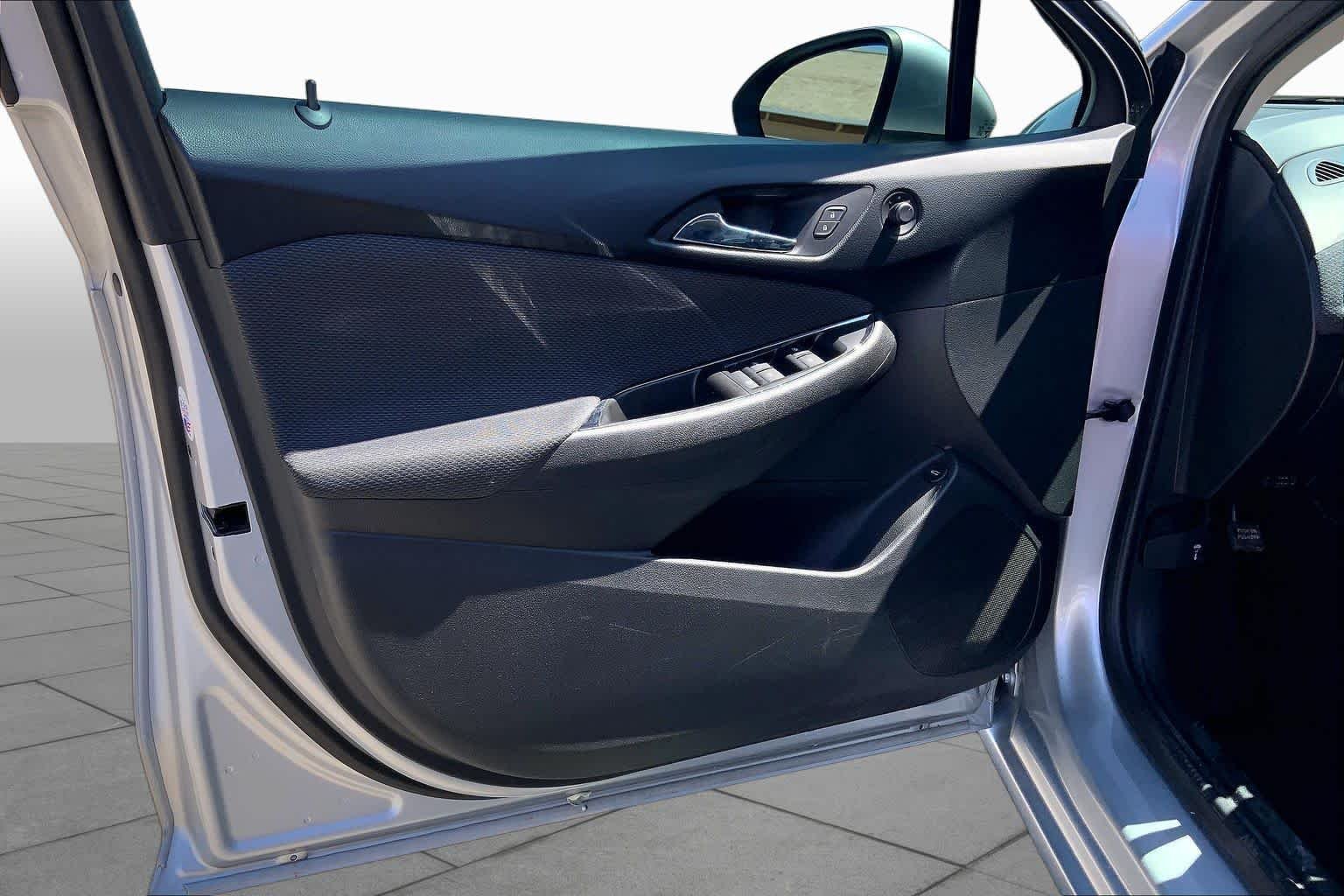 Used 2018 Silver Ice Metallic Chevrolet LS image 20