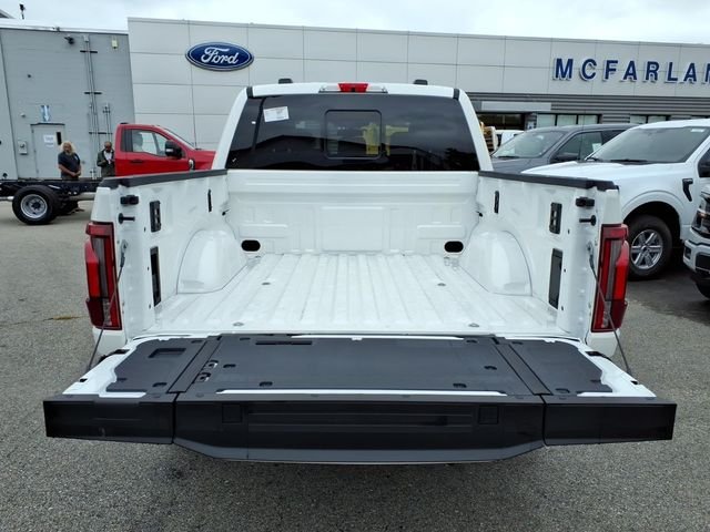 New 2026 Star White Metallic Tri-Coat Ford Platinum® image 6