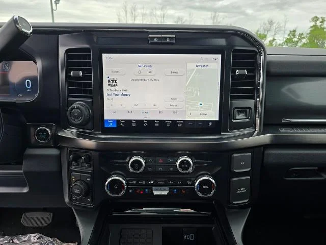 New 2026 Star White Metallic Tri-Coat Ford F-250® Lariat® image 64