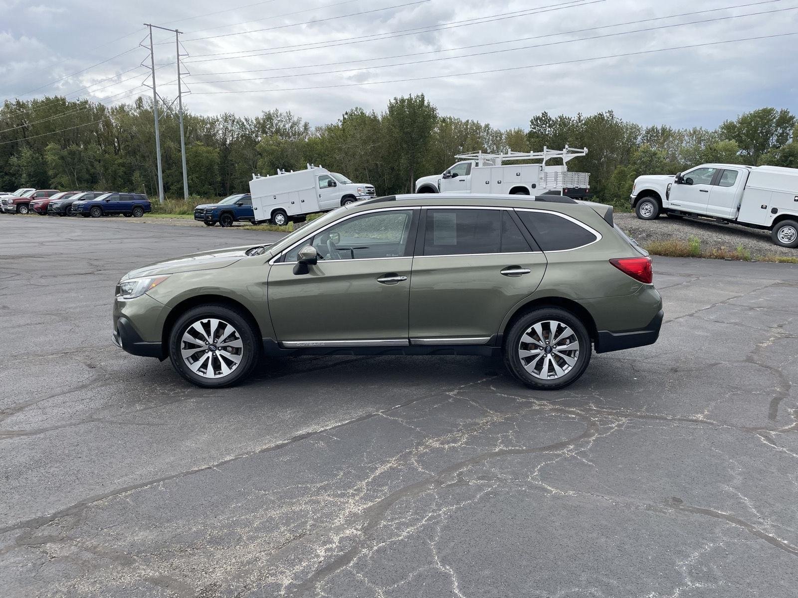 Used 2019 Subaru Outback Touring with VIN 4S4BSATC1K3303591 for sale in East Peoria, IL