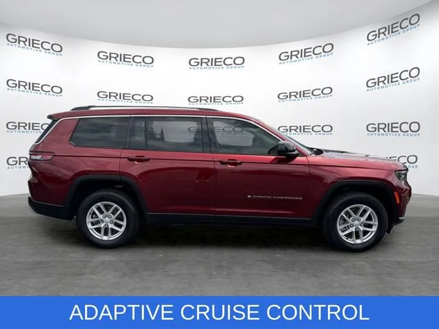 Used 2023 Red Jeep Laredo 4x2 image 8