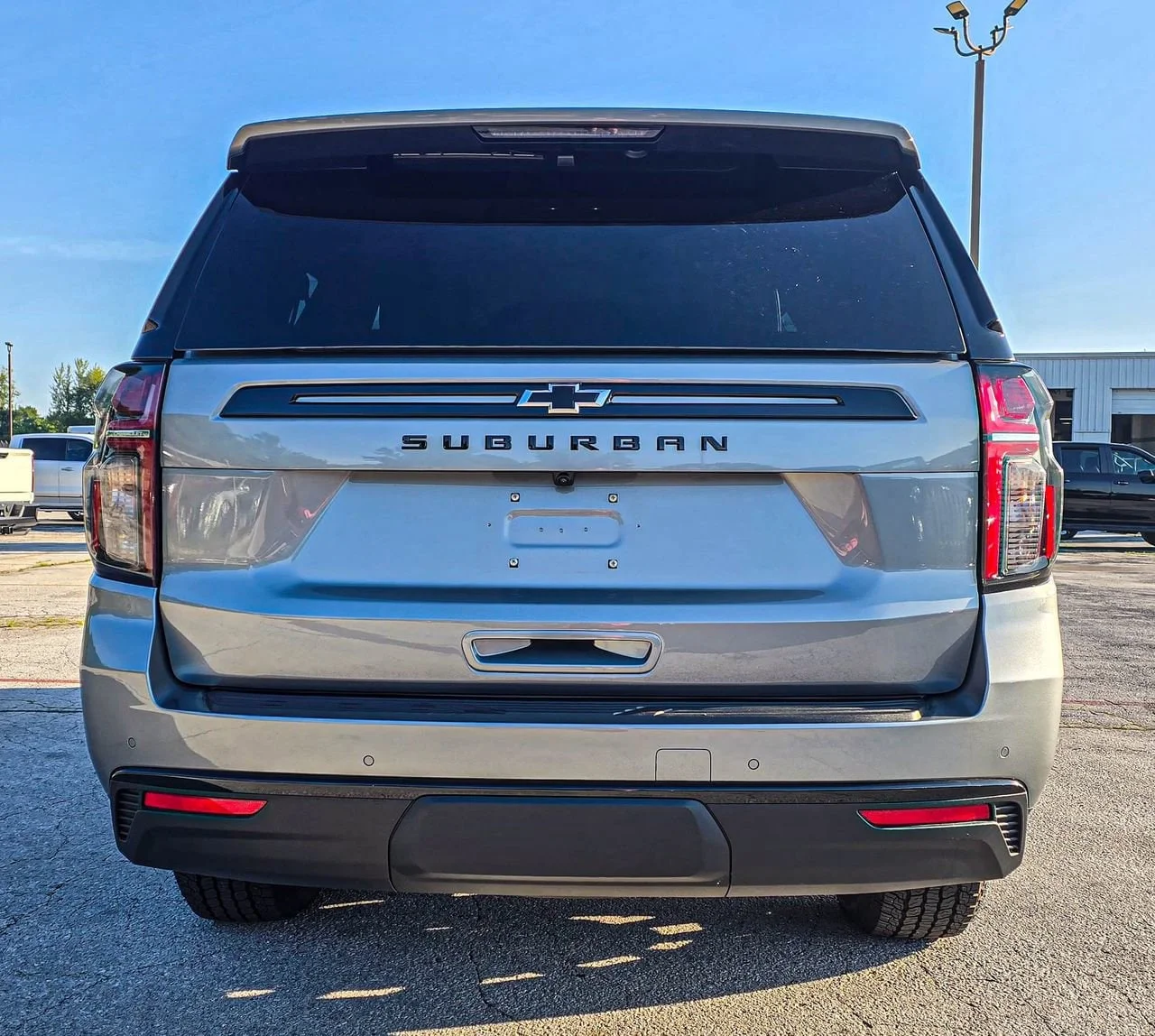 Used 2023 Sterling Gray Metallic Chevrolet Z71 image 4