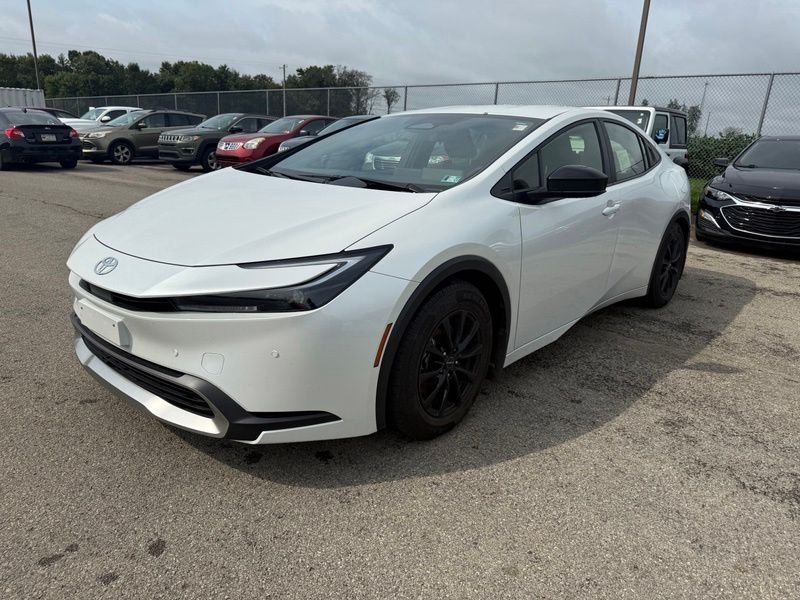Used 2023 Beige Toyota SE image 2
